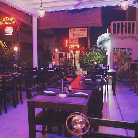 Oasis Skybeach Hostel - Νεγκόμπο Εξωτερικό φωτογραφία